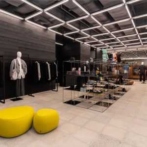 Alternative view of Thiết kế shop thời trang